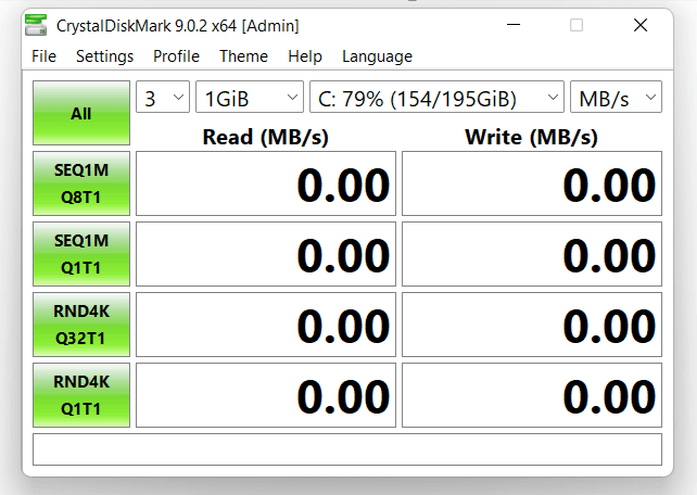 محیط نرم افزار CrystalDiskMark برای تست سرعت SSD